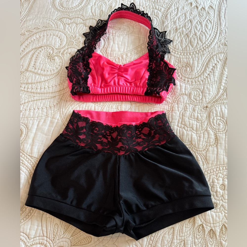 Girls size small two piece dance outfit. Very very good condition.